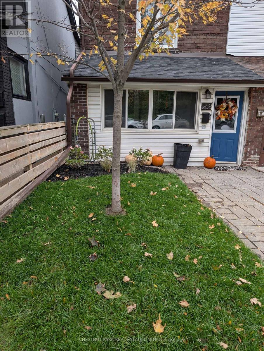 268 Prescott Avenue, Toronto, Ontario  M6N 3H1 - Photo 48 - W12844342