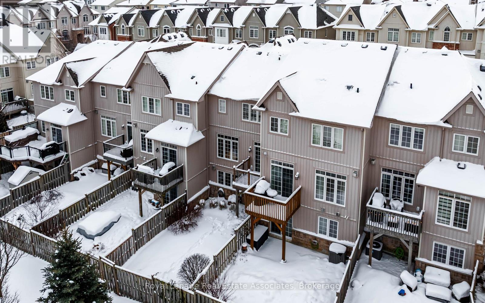 44 Sutcliff Lane, Halton Hills, Ontario  L7G 0C2 - Photo 15 - W12844346