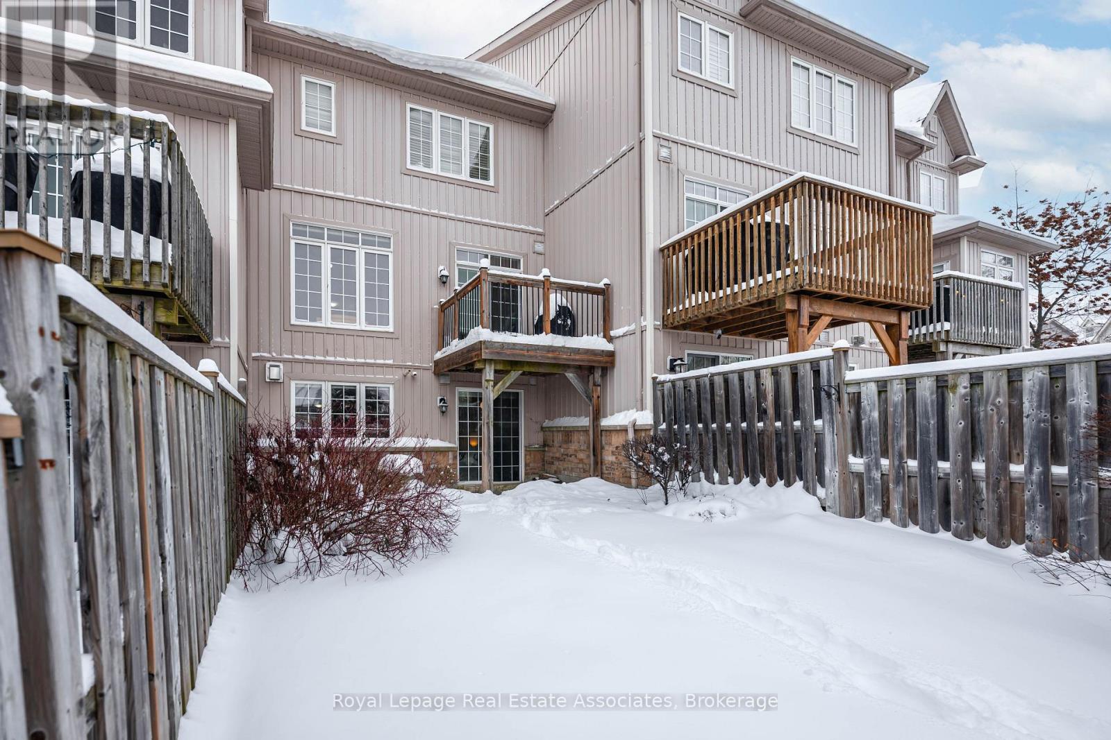 44 Sutcliff Lane, Halton Hills, Ontario  L7G 0C2 - Photo 35 - W12844346