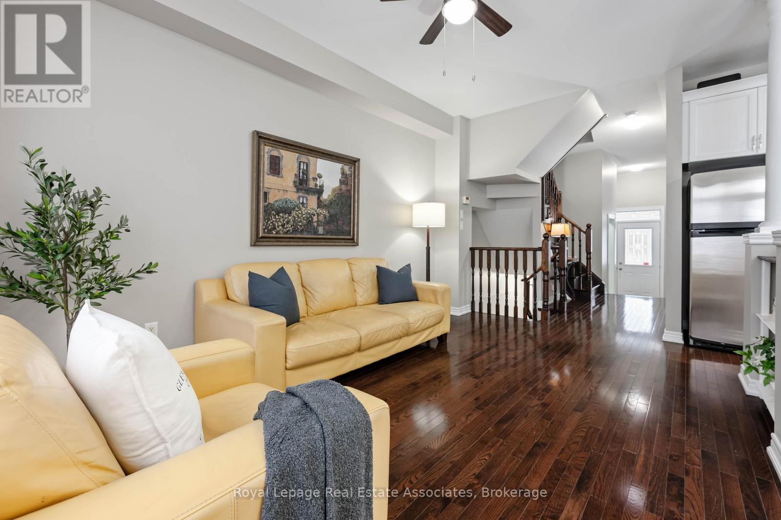 44 Sutcliff Lane, Halton Hills, Ontario  L7G 0C2 - Photo 8 - W12844346