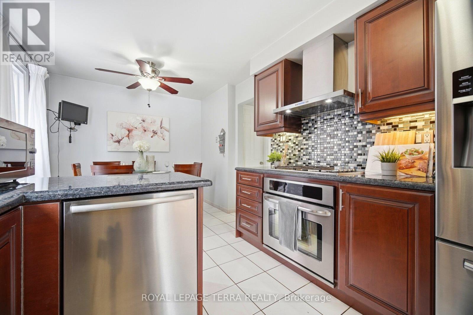 32 Bridekirk Place, Brampton, Ontario  L6Y 2V8 - Photo 16 - W12844350