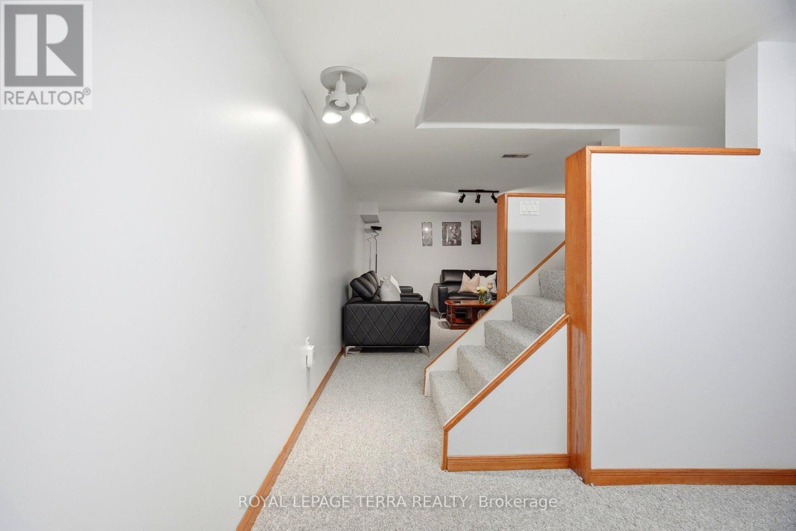 32 Bridekirk Place, Brampton, Ontario  L6Y 2V8 - Photo 36 - W12844350