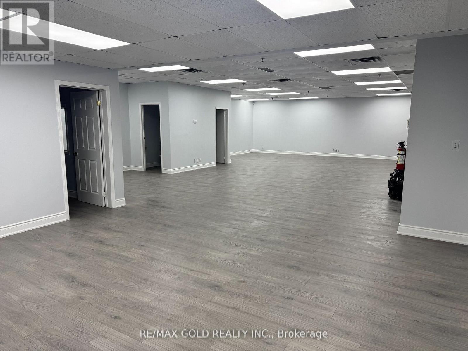 6 & 7 - 1935 Drew Road, Mississauga, Ontario  L5S 1M7 - Photo 3 - W12844366