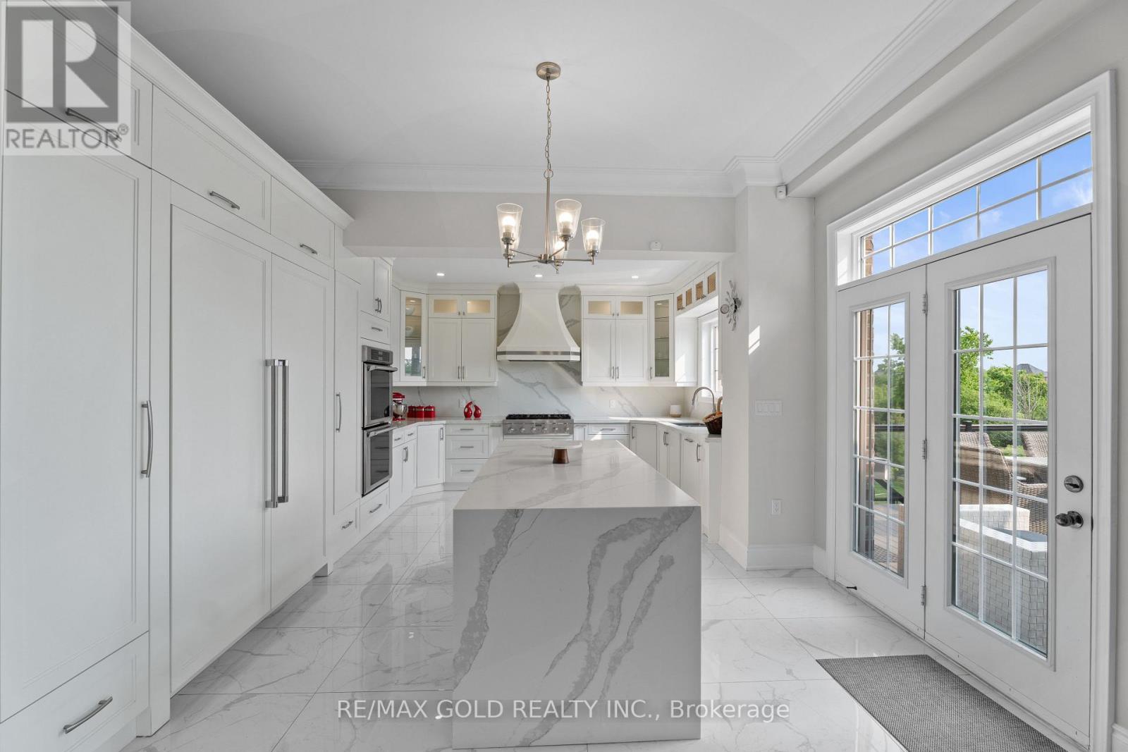 40 Autumn Olive Way, Brampton, Ontario  L6P 4Z3 - Photo 17 - W12844418