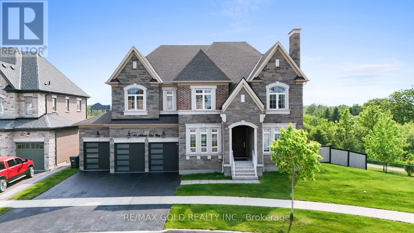 40 Autumn Olive Way, Brampton, Ontario  L6P 4Z3 - Photo 37 - W12844418