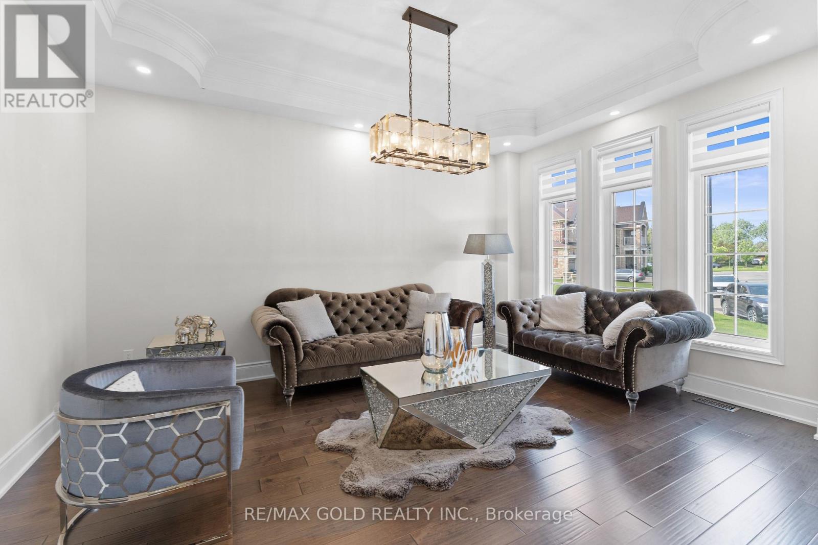 40 Autumn Olive Way, Brampton, Ontario  L6P 4Z3 - Photo 4 - W12844418