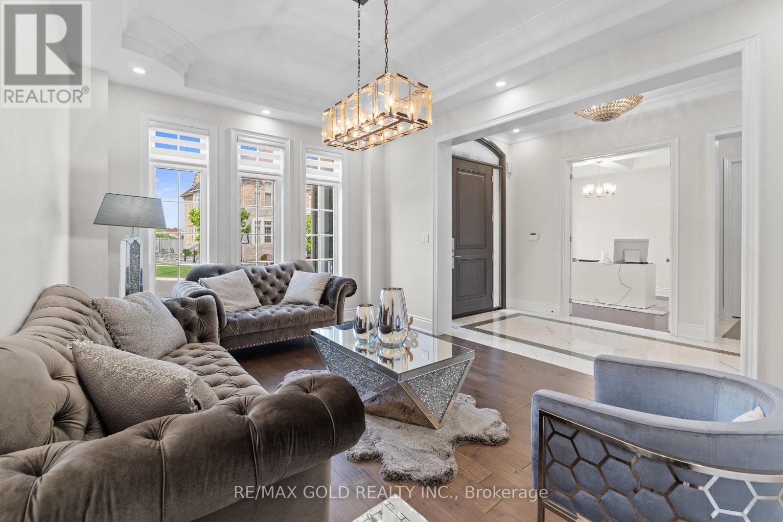 40 Autumn Olive Way, Brampton, Ontario  L6P 4Z3 - Photo 5 - W12844418