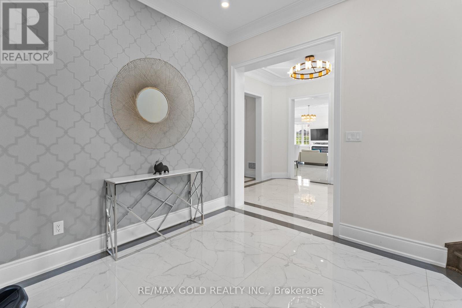 40 Autumn Olive Way, Brampton, Ontario  L6P 4Z3 - Photo 8 - W12844418