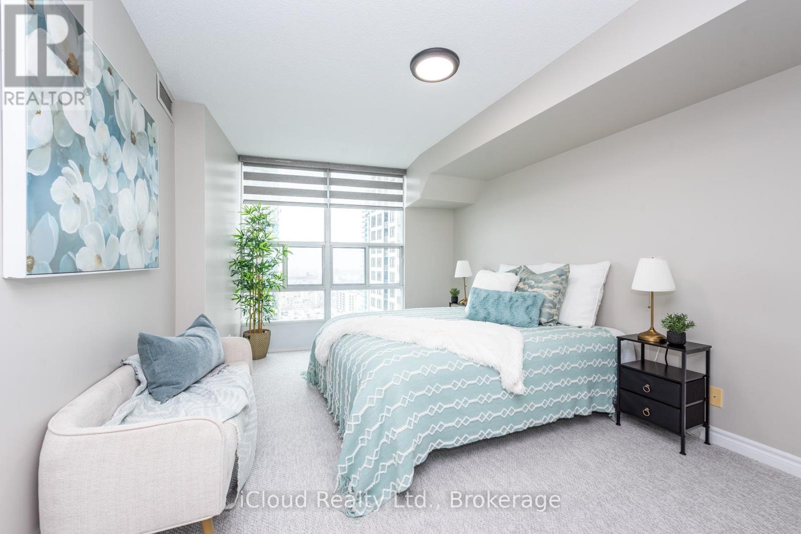 2112 - 33 Elm Drive, Mississauga, Ontario  L5B 4M1 - Photo 16 - W12844448