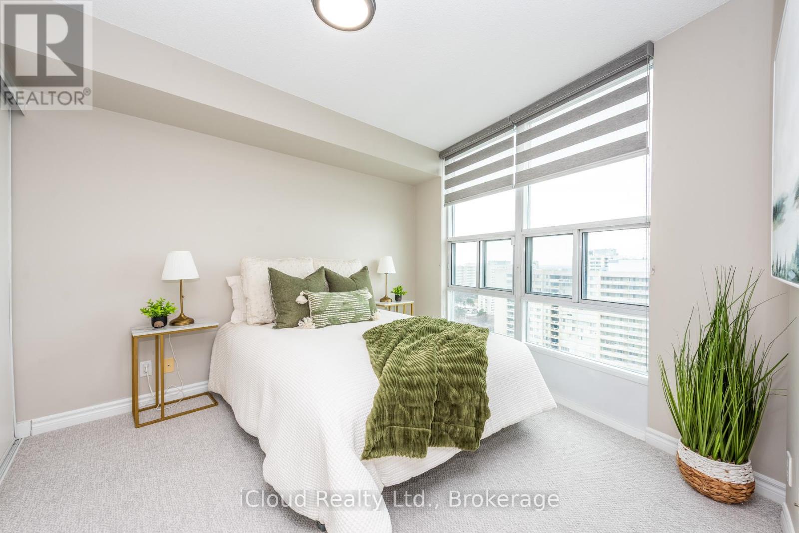 2112 - 33 Elm Drive, Mississauga, Ontario  L5B 4M1 - Photo 20 - W12844448