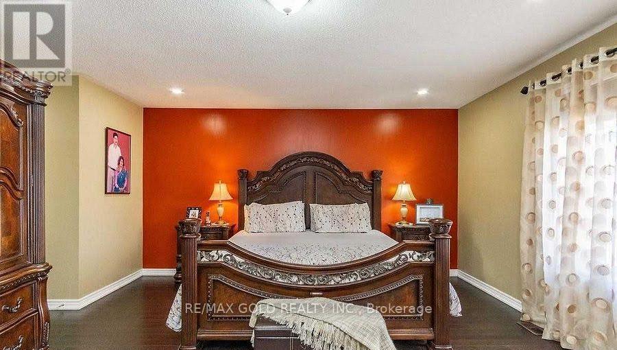 Upper - 472 Briggs Court, Mississauga (Meadowvale Village), Ontario  L5W 0C5 - Photo 16 - W12844450