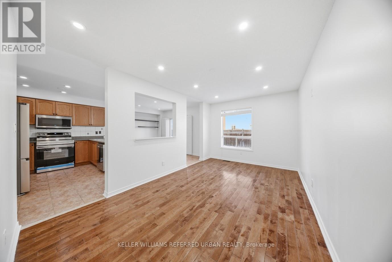 41 Pauline Crescent, Brampton (Fletcher's Meadow), Ontario  L7A 2V6 - Photo 15 - W12844476