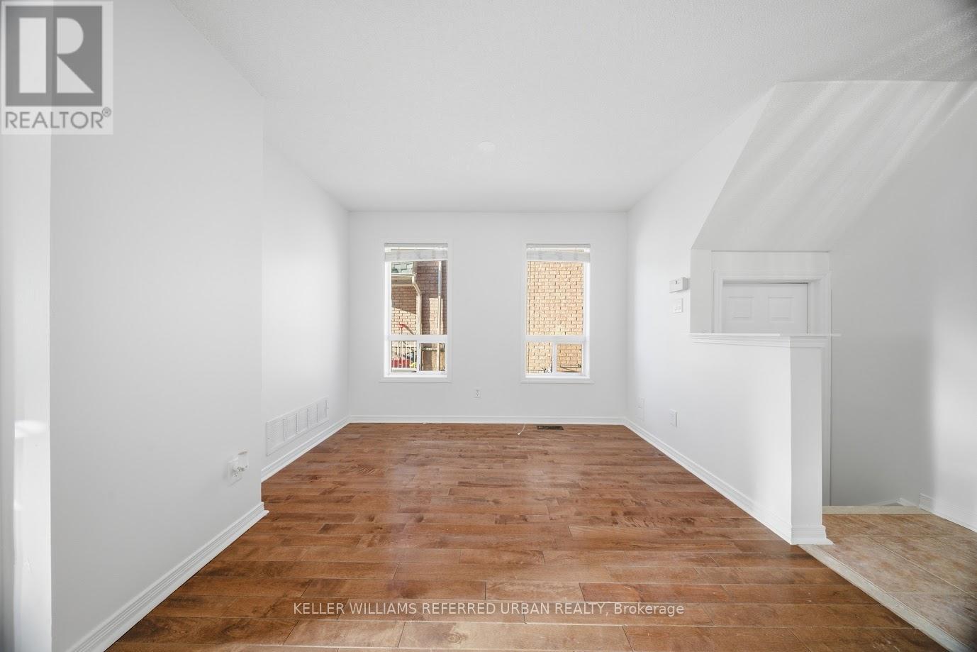 41 Pauline Crescent, Brampton (Fletcher's Meadow), Ontario  L7A 2V6 - Photo 8 - W12844476