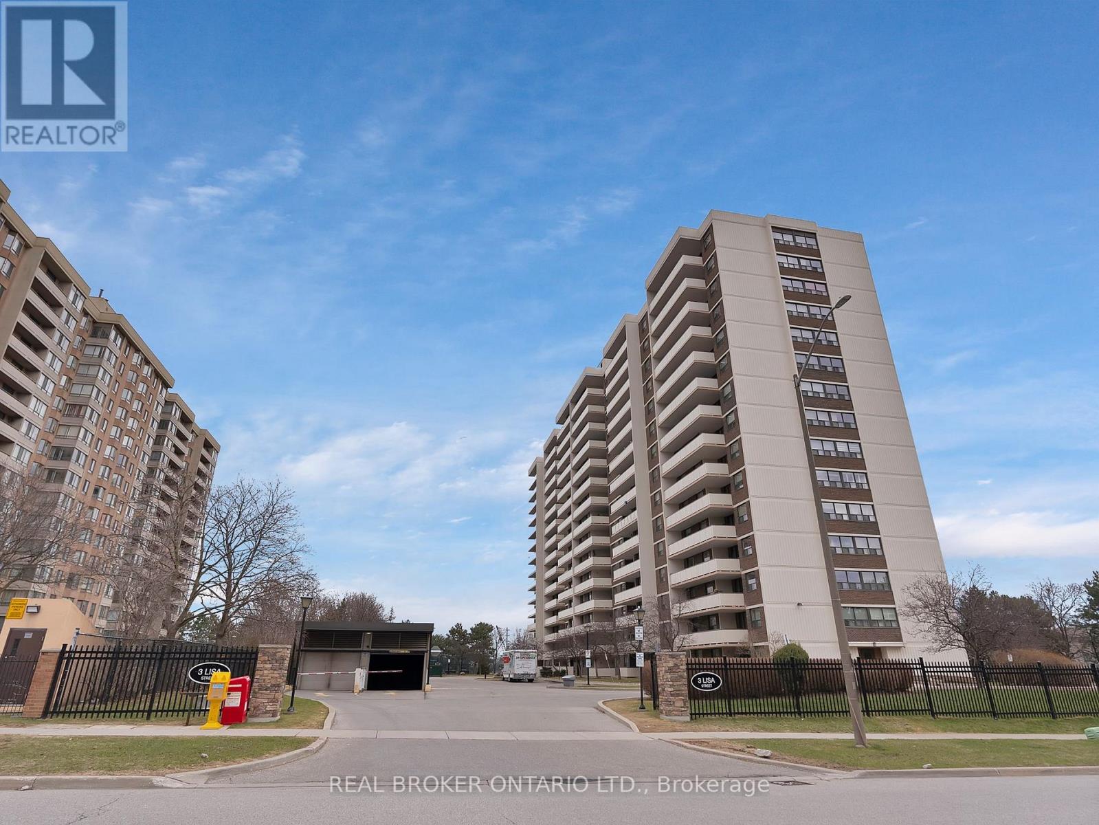 1103 - 3 Lisa Street, Brampton (Queen Street Corridor), Ontario  L6T 4A2 - Photo 30 - W12844488
