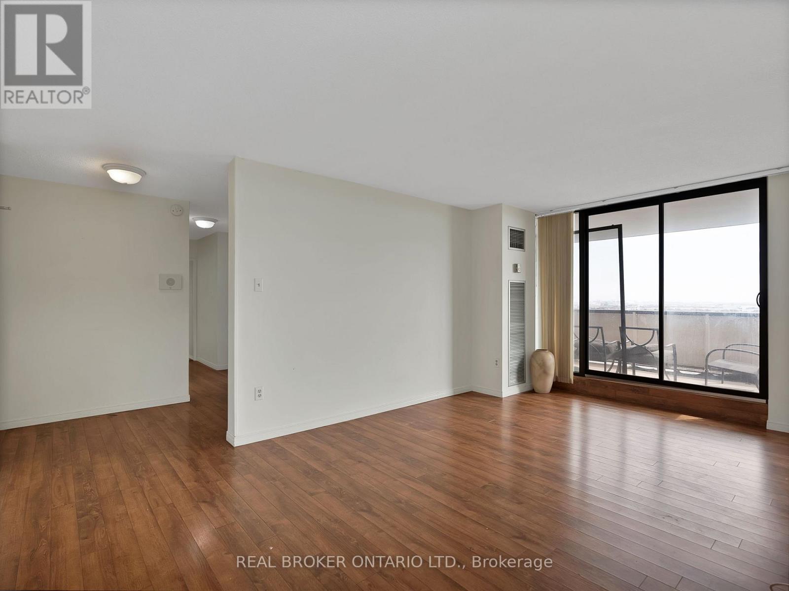 1103 - 3 Lisa Street, Brampton (Queen Street Corridor), Ontario  L6T 4A2 - Photo 8 - W12844488