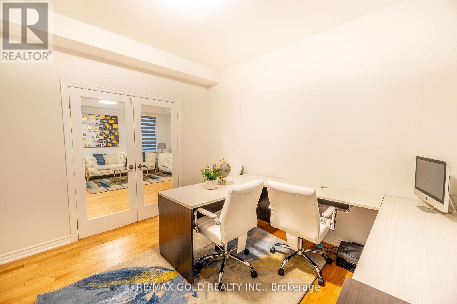 35 Academy Drive, Brampton, Ontario  L6P 3C9 - Photo 11 - W12844502