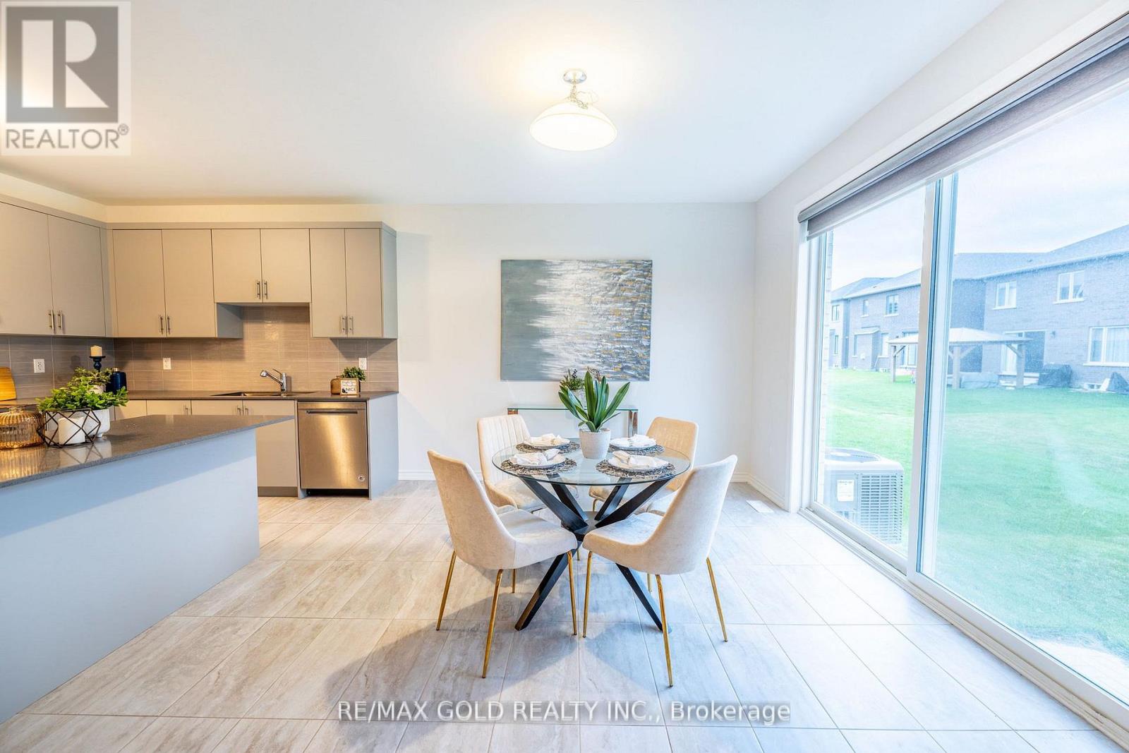 35 Academy Drive, Brampton, Ontario  L6P 3C9 - Photo 17 - W12844502