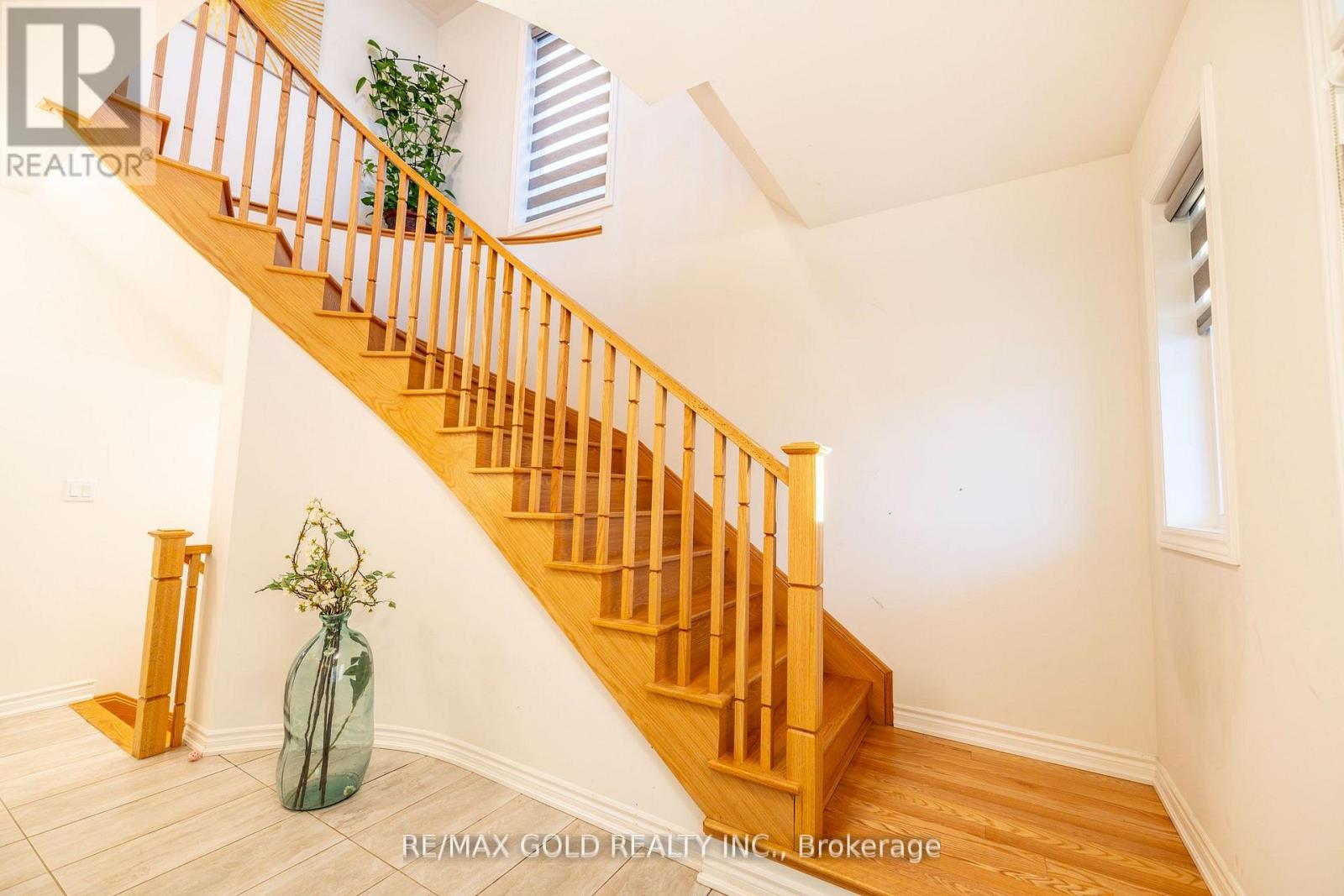 35 Academy Drive, Brampton, Ontario  L6P 3C9 - Photo 25 - W12844502