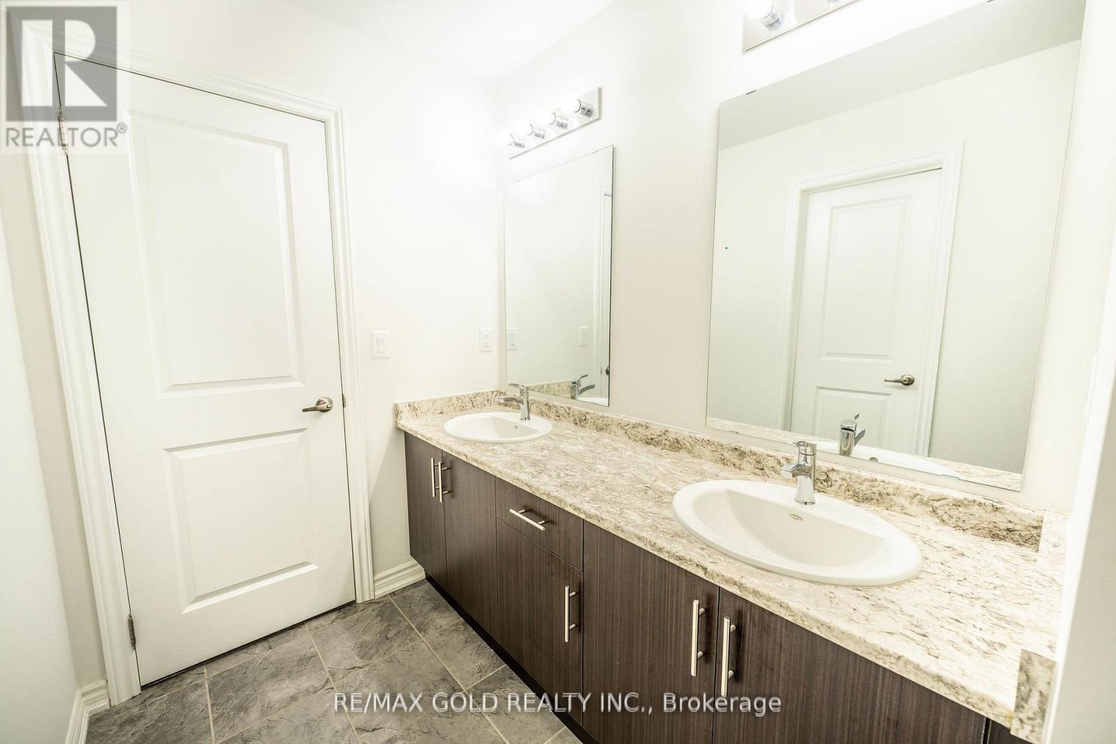 35 Academy Drive, Brampton, Ontario  L6P 3C9 - Photo 30 - W12844502