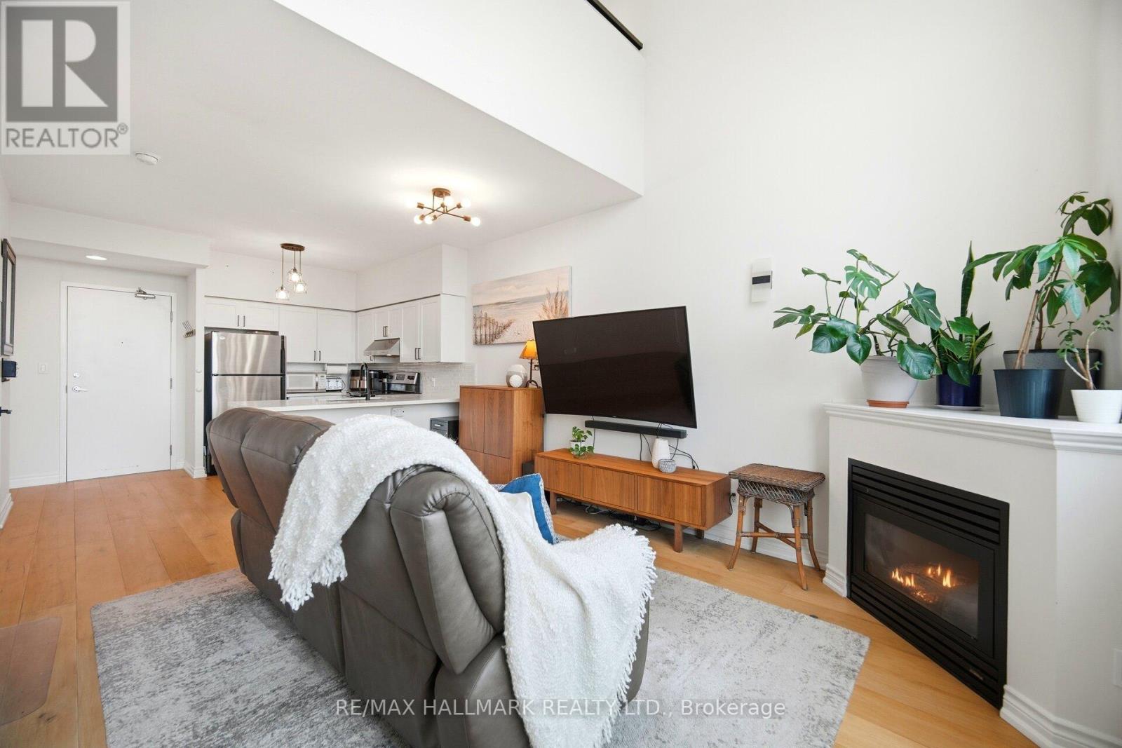 624 - 200 Manitoba Street, Toronto, Ontario M8Y 3Y9 - Photo 10 - W12844514