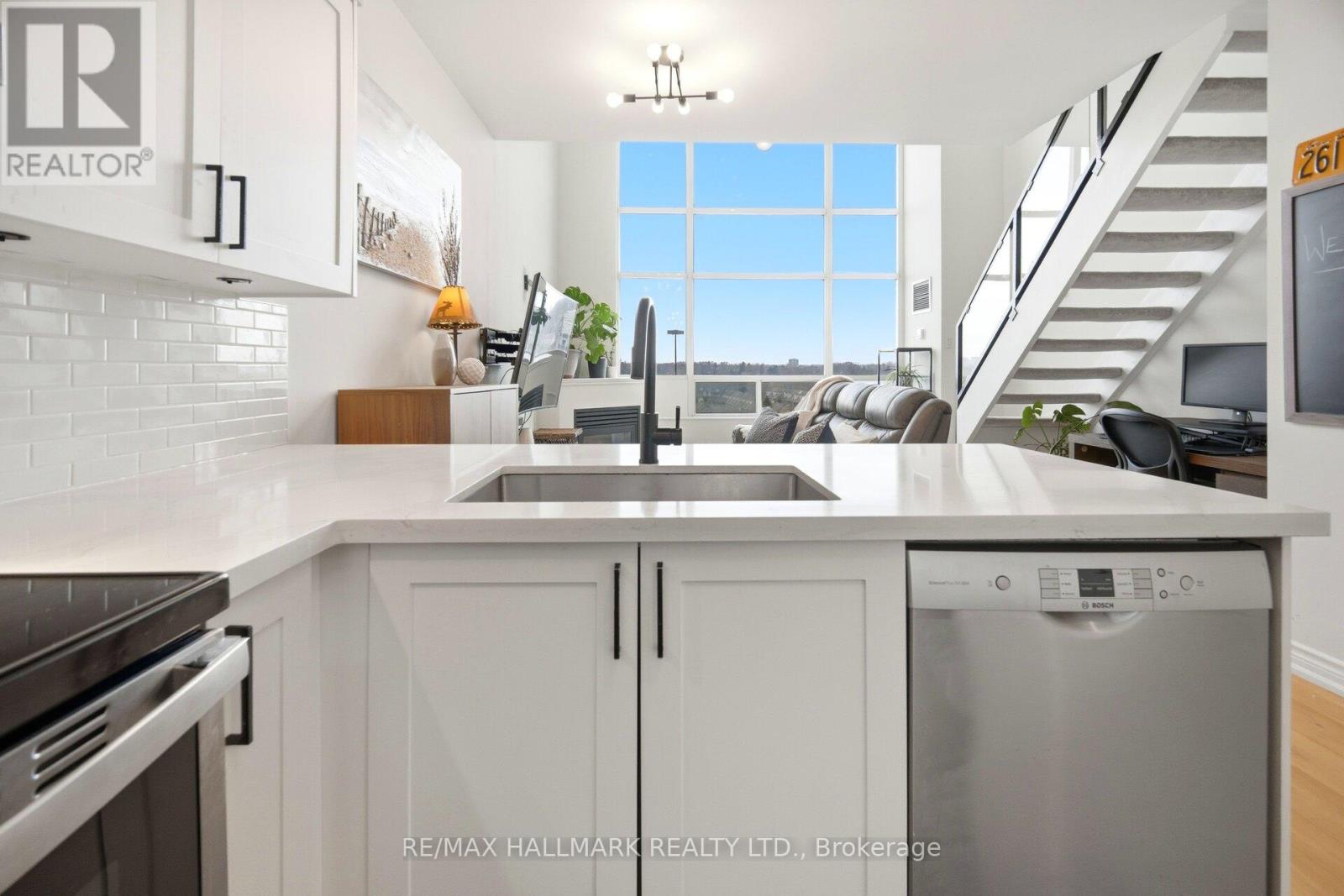 624 - 200 Manitoba Street, Toronto, Ontario M8Y 3Y9 - Photo 6 - W12844514