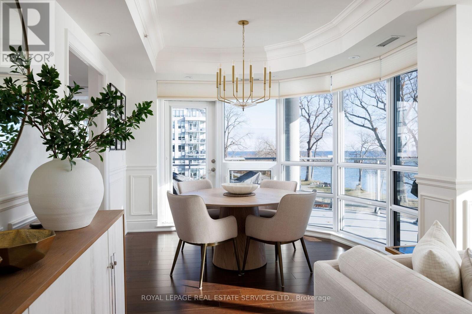 327 - 3500 Lakeshore Road W, Oakville, Ontario  L6L 0B4 - Photo 10 - W12844516