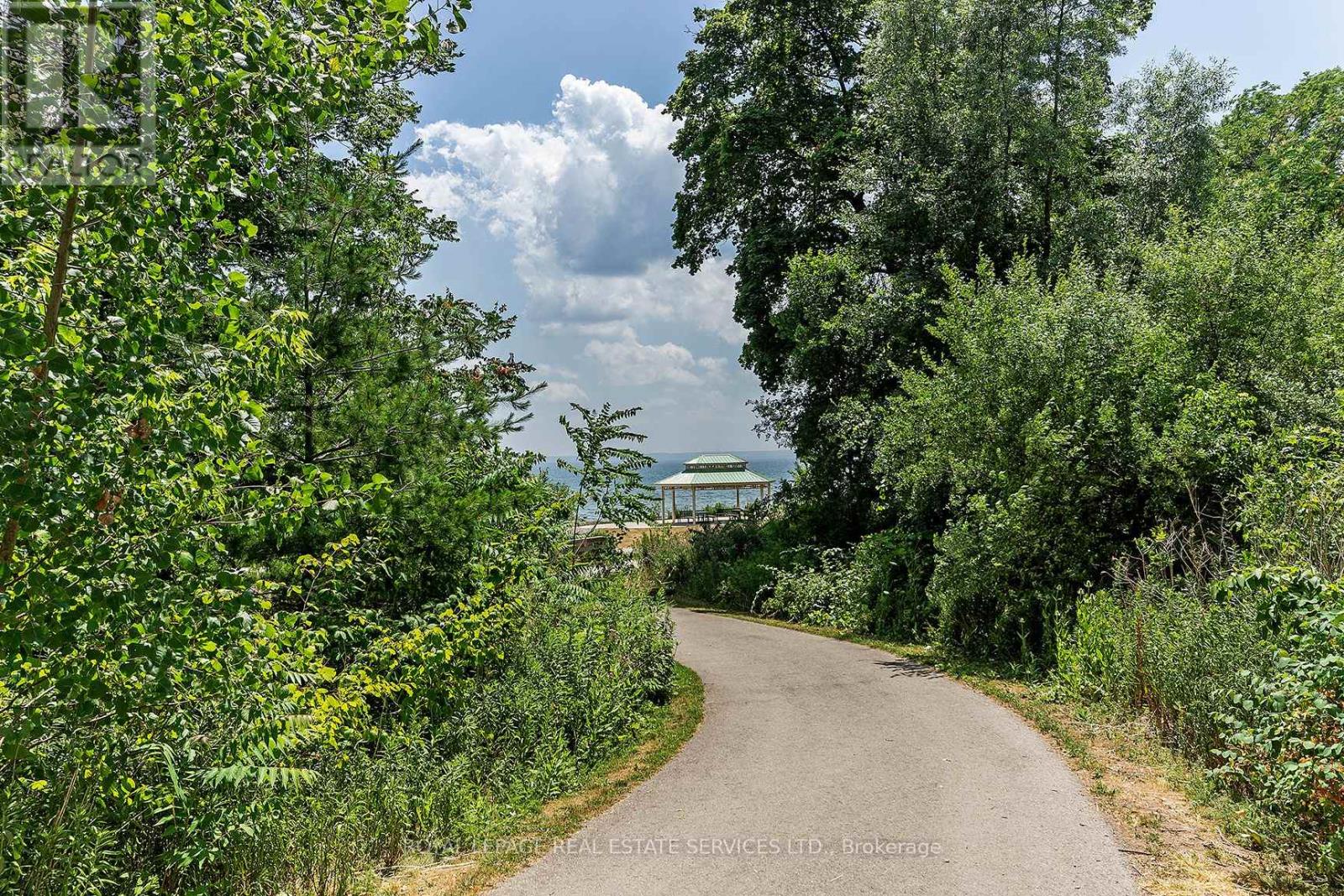 327 - 3500 Lakeshore Road W, Oakville, Ontario  L6L 0B4 - Photo 46 - W12844516