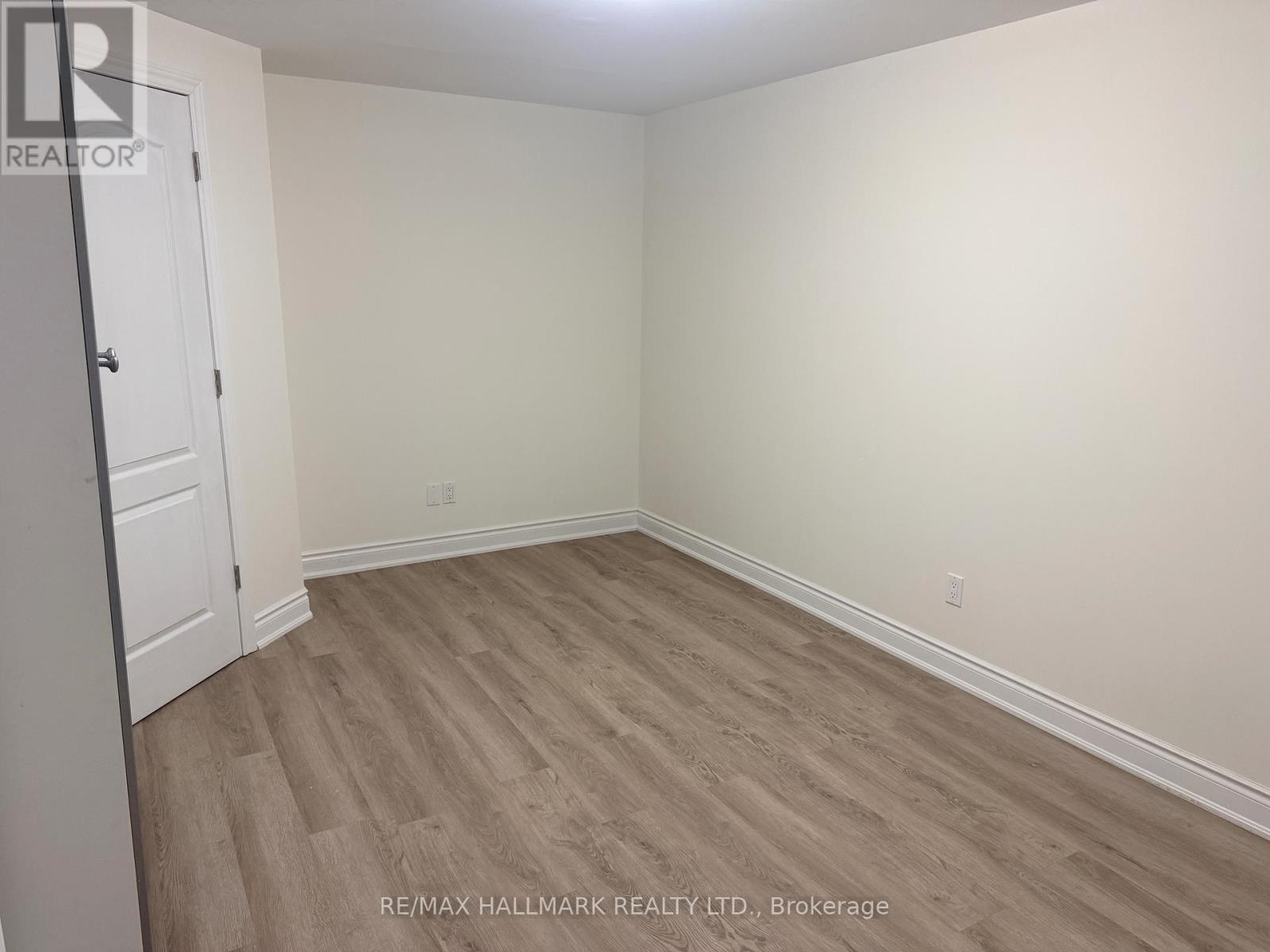 Bsmt - 550 Yates Drive, Milton (Co Coates), Ontario  L9T 6Z3 - Photo 7 - W12844524