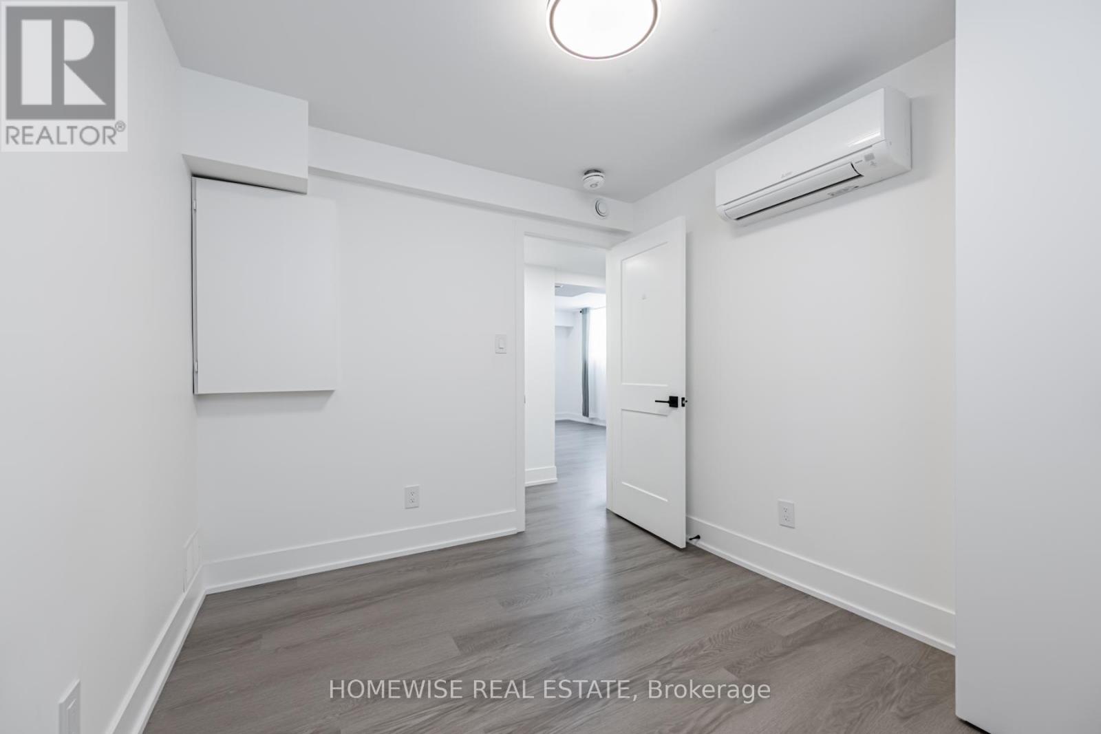 2 - 26 Sage Avenue, Toronto (Yorkdale-Glen Park), Ontario  M6B 3W5 - Photo 11 - W12844536