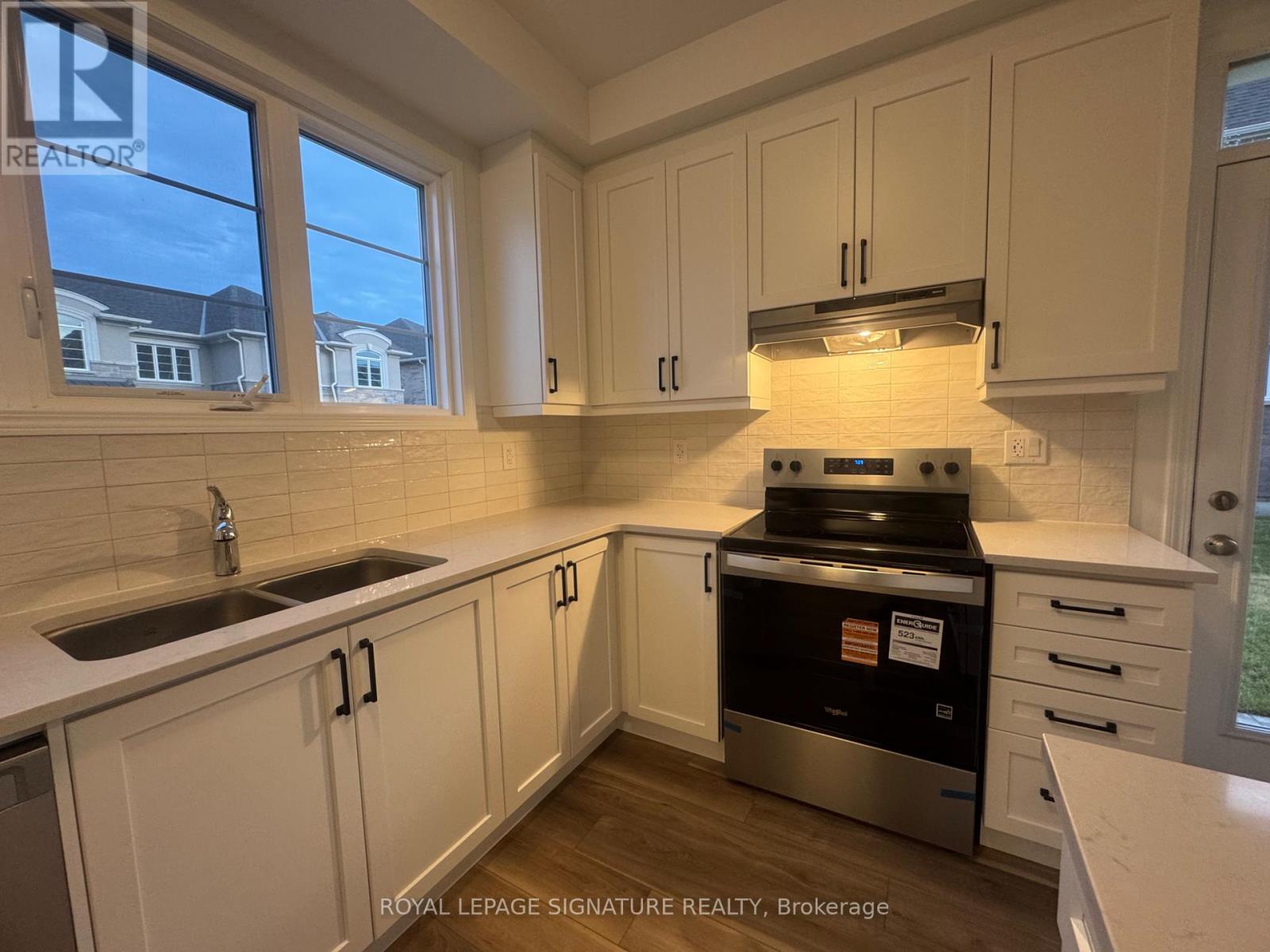 8 - 1257 Ferguson Drive, Milton, Ontario  L9T 7V8 - Photo 11 - W12844566