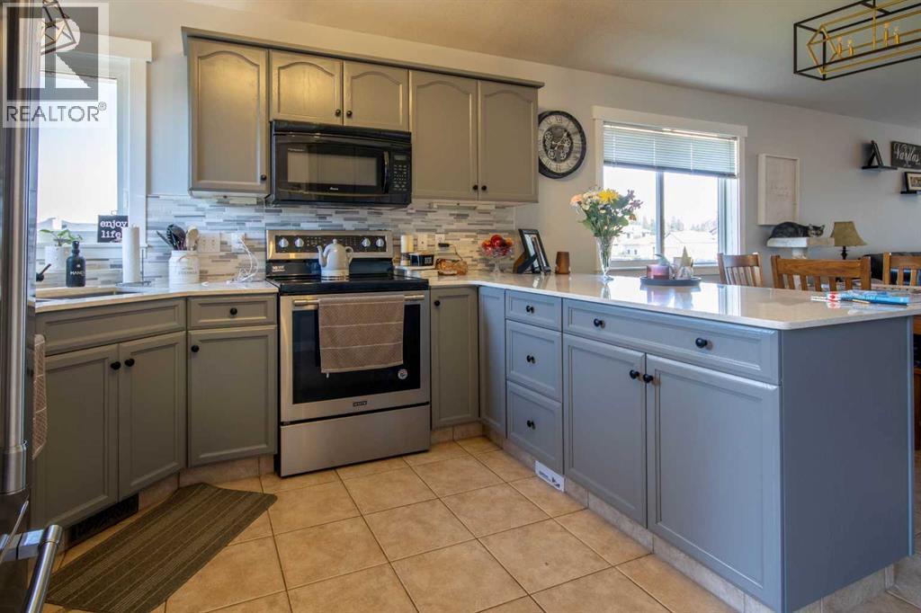 1112 2 Street Ne, Sundre, Alberta  T0M 1X0 - Photo 6 - A2256847