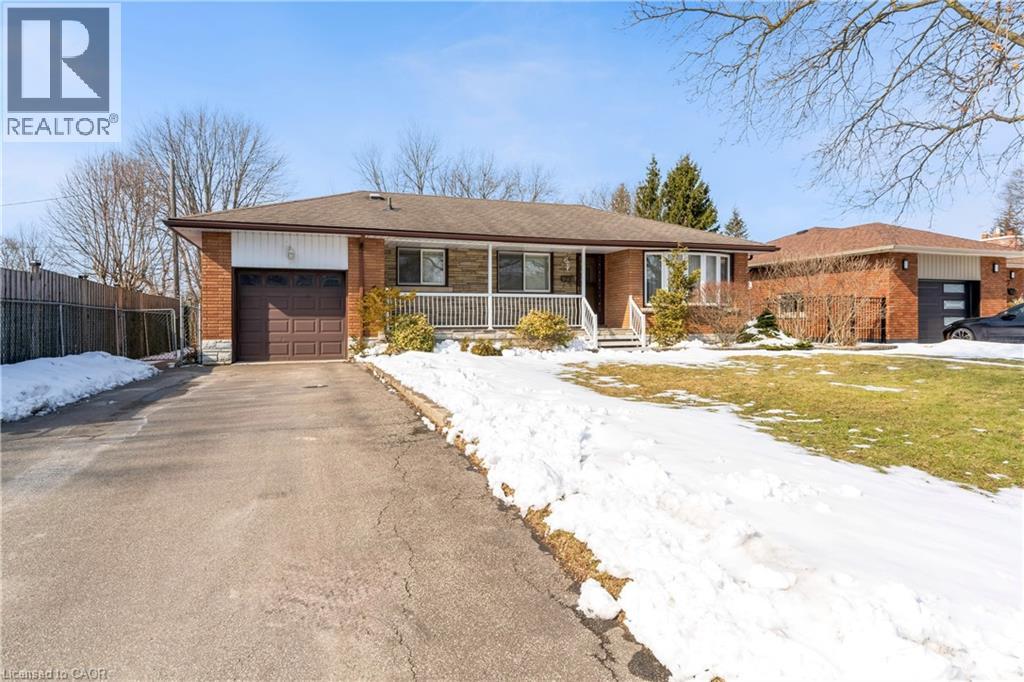 25 Armour Drive, Welland, Ontario  L3C 2P1 - Photo 3 - 40805874