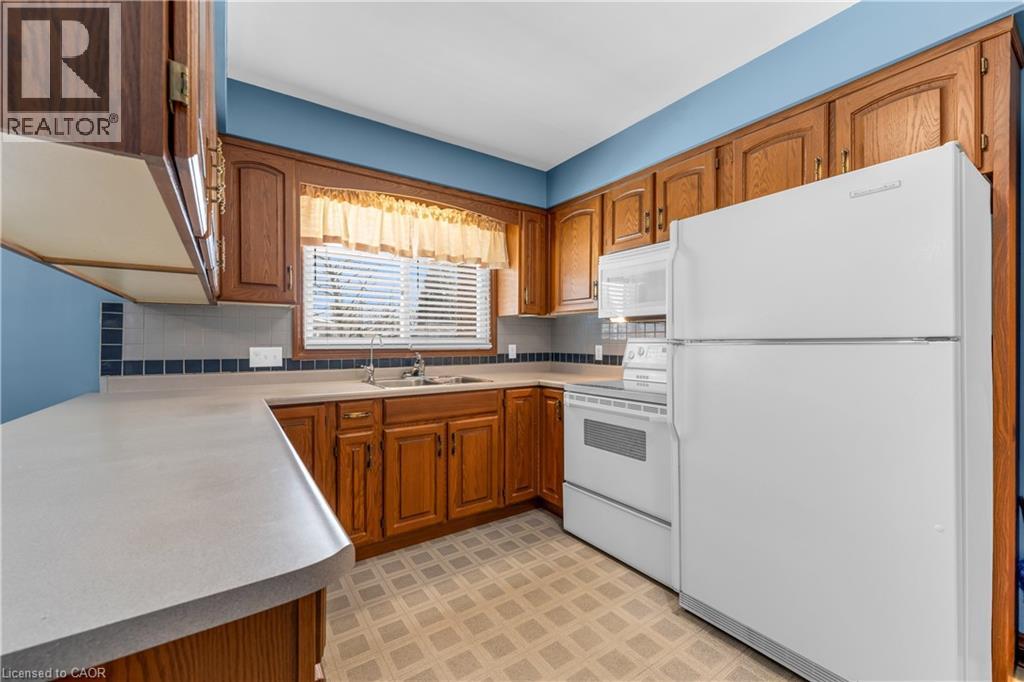 25 Armour Drive, Welland, Ontario  L3C 2P1 - Photo 14 - 40805874