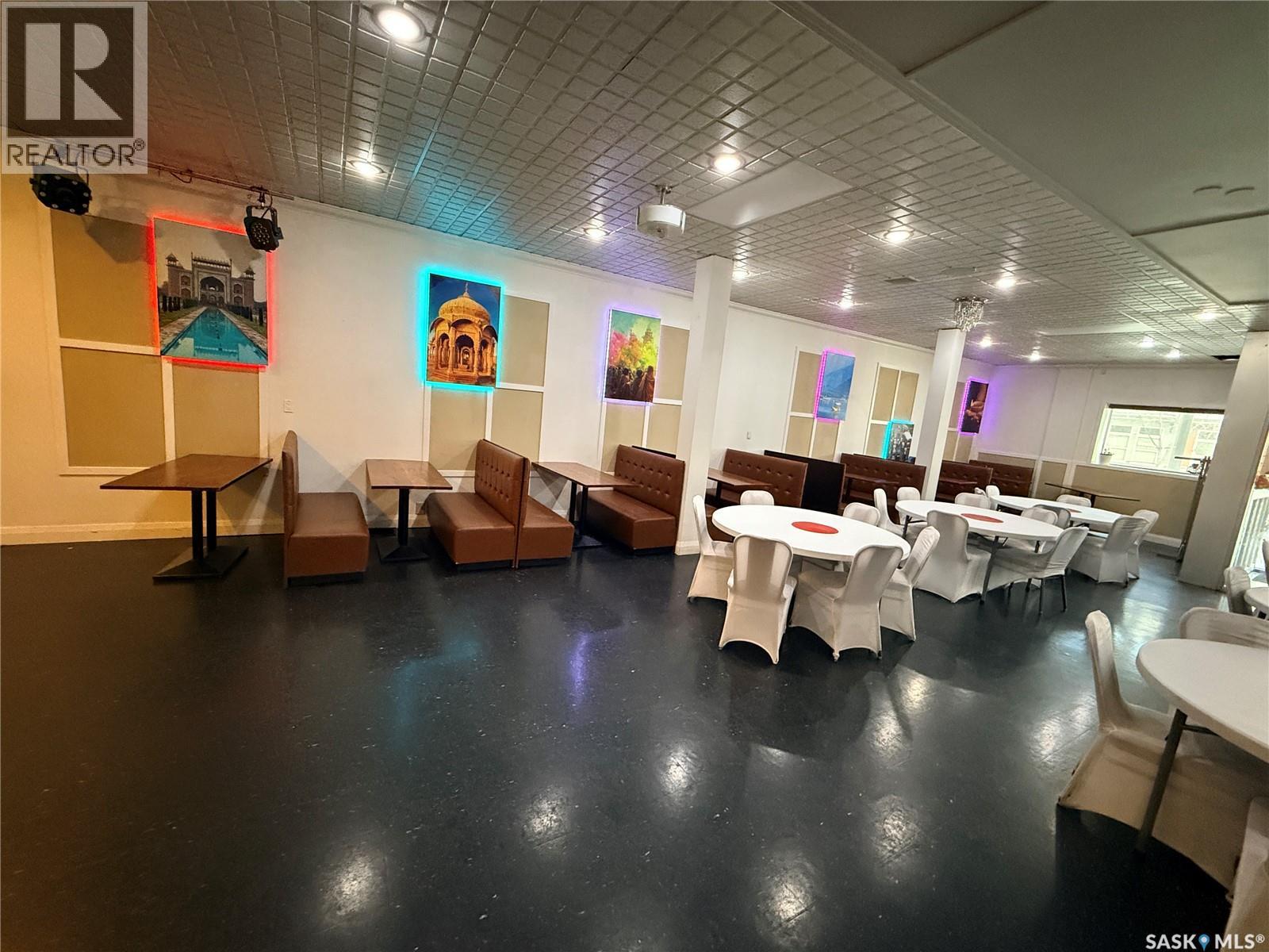 1106 Central Avenue, Saskatoon, Saskatchewan  S7N 2H1 - Photo 2 - SK029687