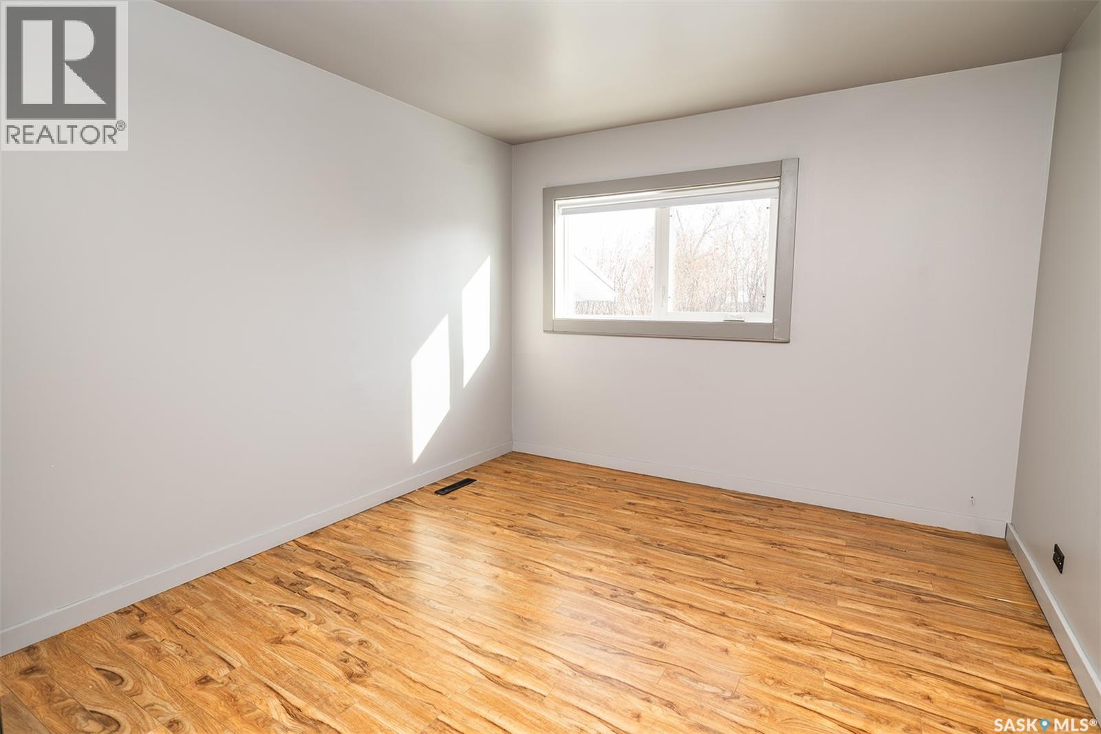 608 B Avenue W, Wynyard, Saskatchewan  S0A 4T0 - Photo 14 - SK029661