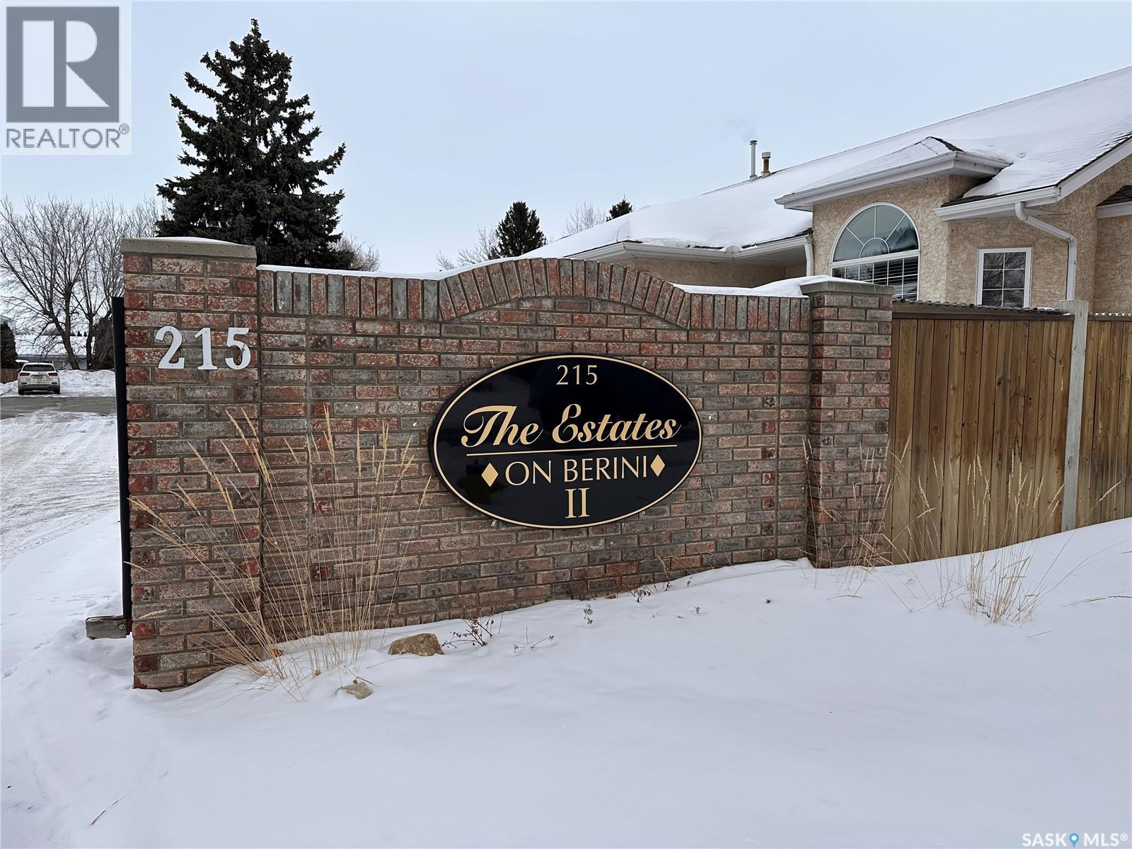 201 215 Berini DRIVE, saskatoon, Saskatchewan