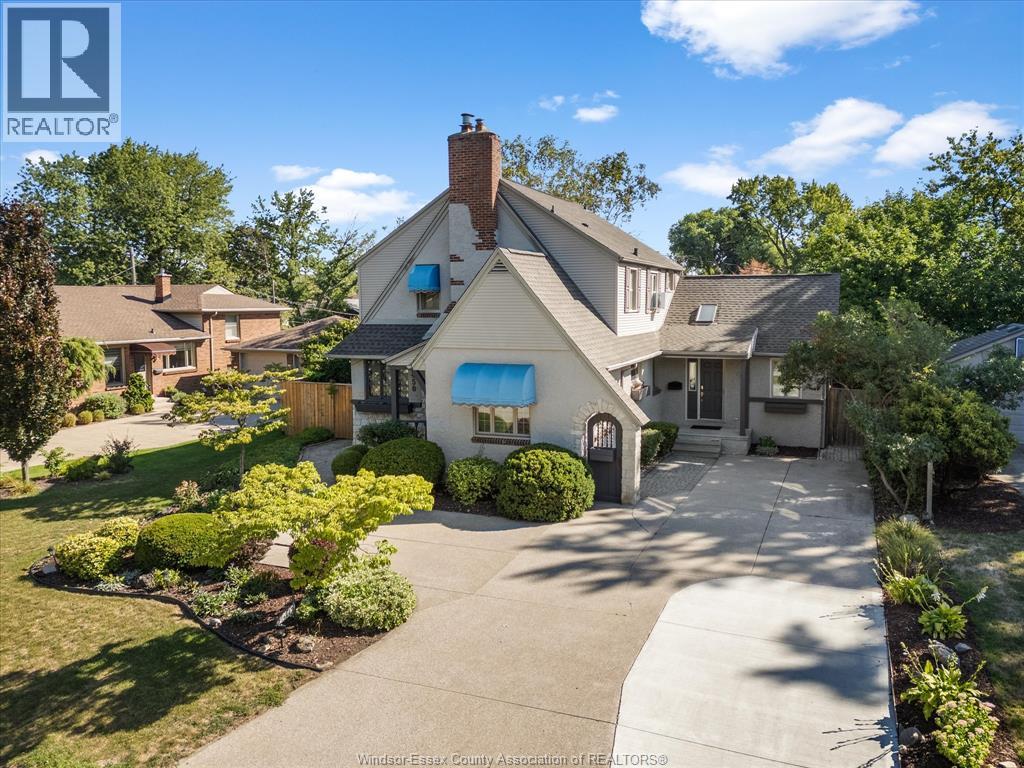 MLS# 26004565: 450 MATTHEW BRADY, Windsor, Canada