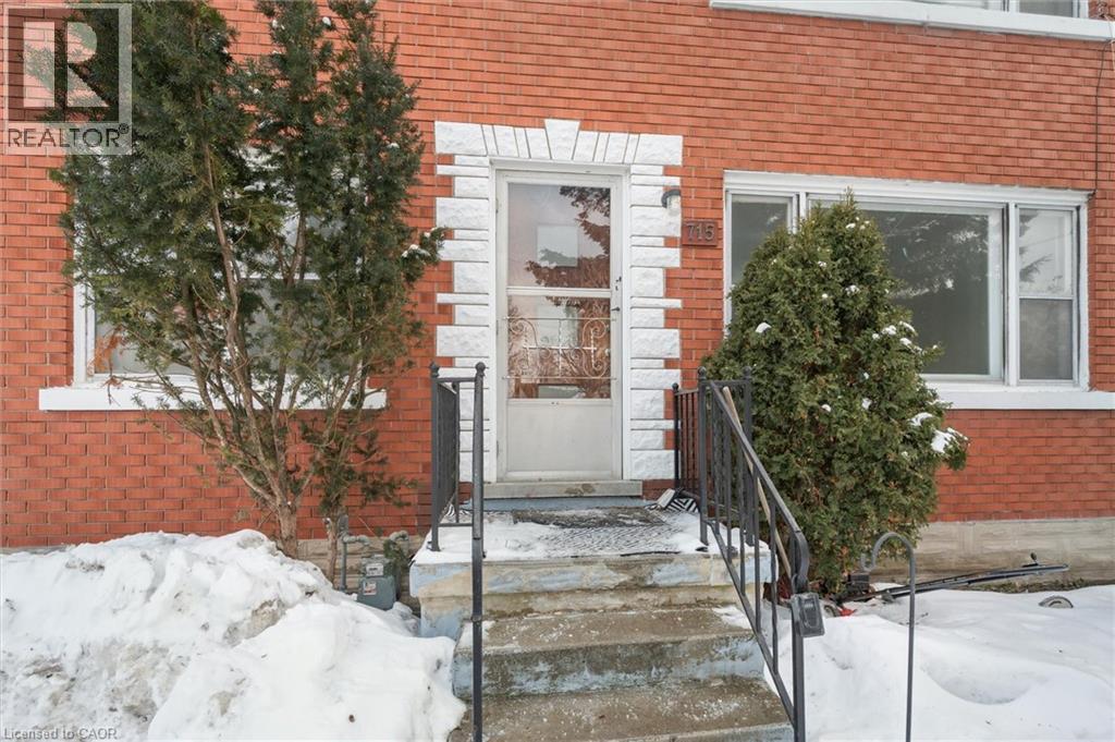 715 Frederick Street, Kitchener, Ontario  N2B 2B3 - Photo 4 - 40807898