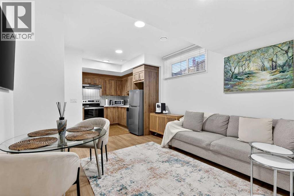 83 Legacy Passage Se, Calgary, Alberta  T2X 2H3 - Photo 9 - A2285896