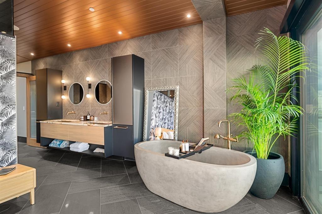 14555 Marine Drive, White Rock, British Columbia  V4B 1B5 - Photo 6 - R3095487