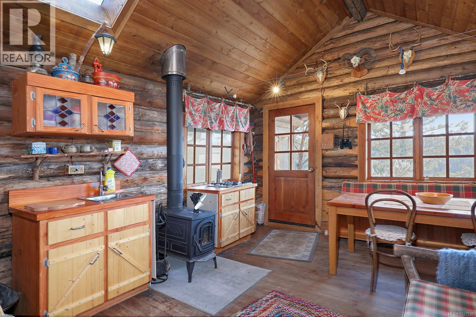 875 Gowlland Harbour Rd, Quadra Island, British Columbia  V0P 0A7 - Photo 9 - 1027530