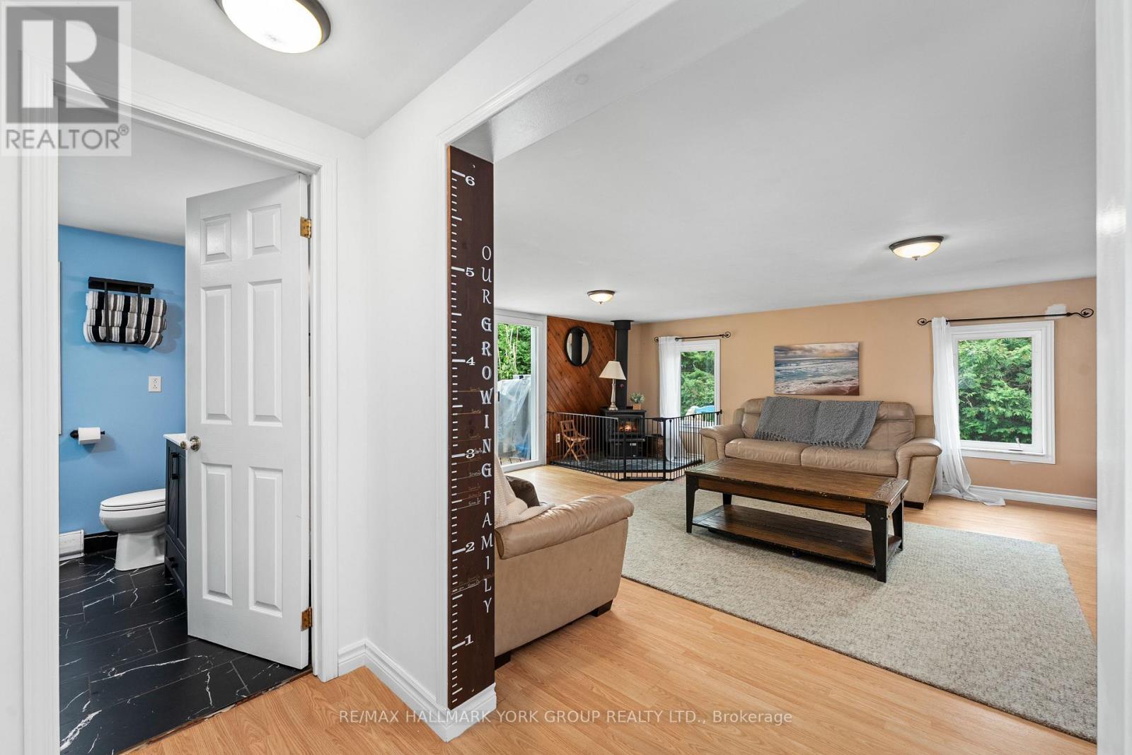 6 Mitchellview Road, Kawartha Lakes (Carden), Ontario  K0M 2B0 - Photo 10 - X12844266