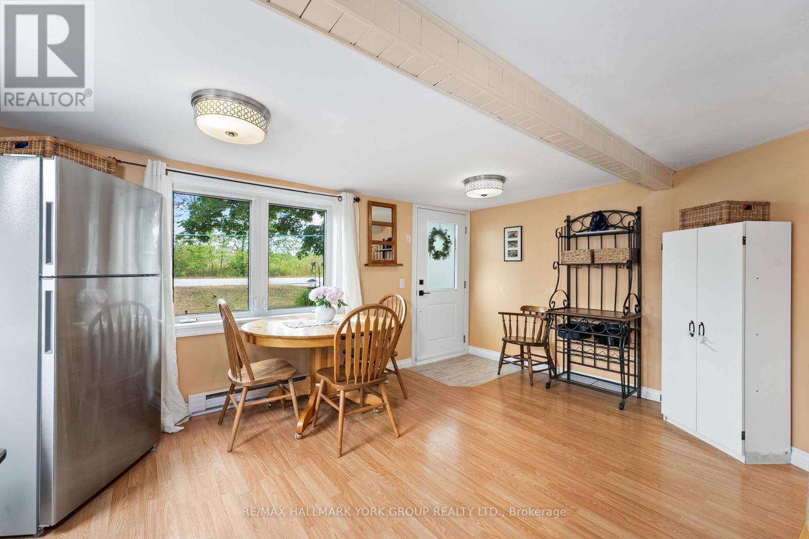 6 Mitchellview Road, Kawartha Lakes (Carden), Ontario  K0M 2B0 - Photo 12 - X12844266