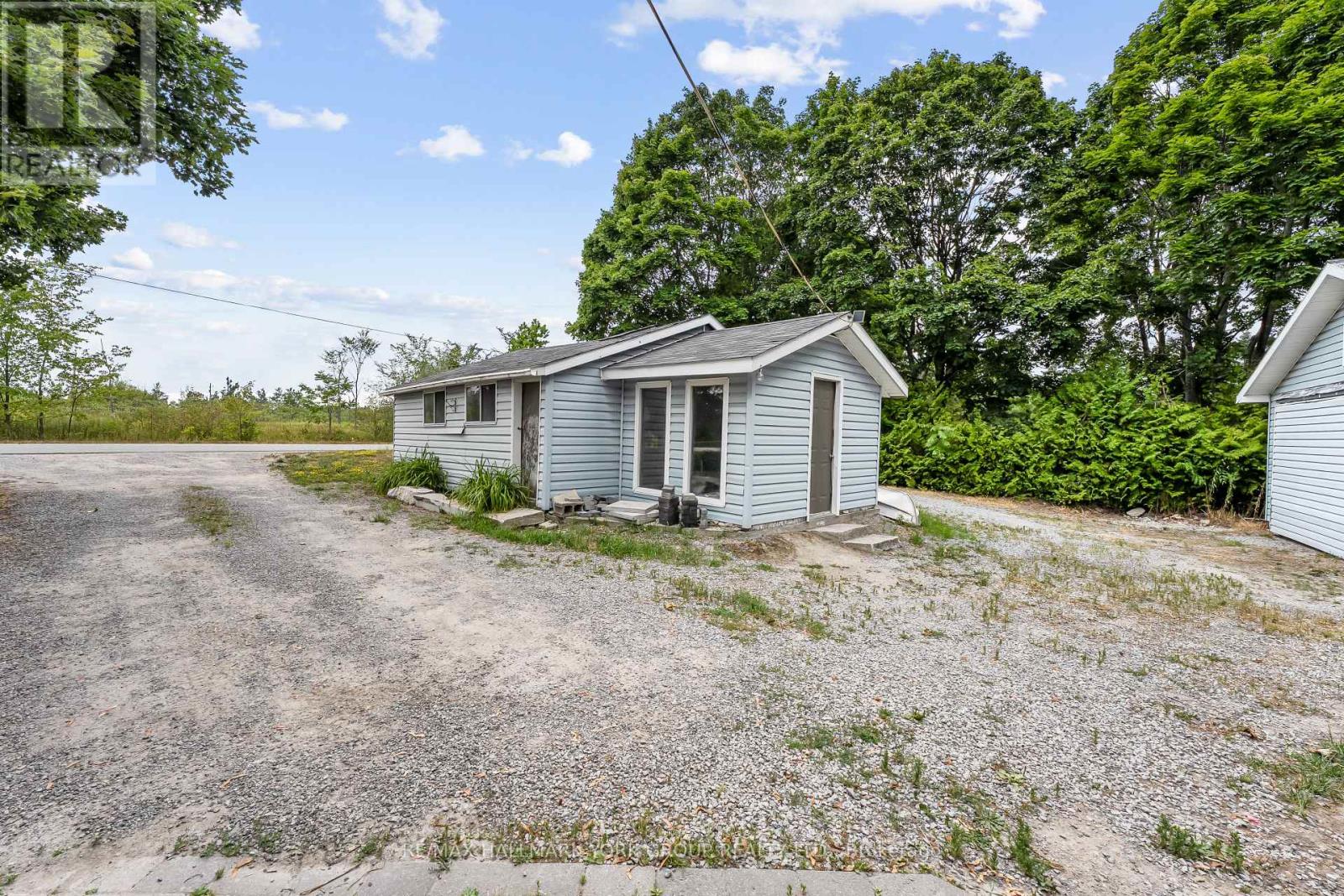 6 Mitchellview Road, Kawartha Lakes (Carden), Ontario  K0M 2B0 - Photo 24 - X12844266