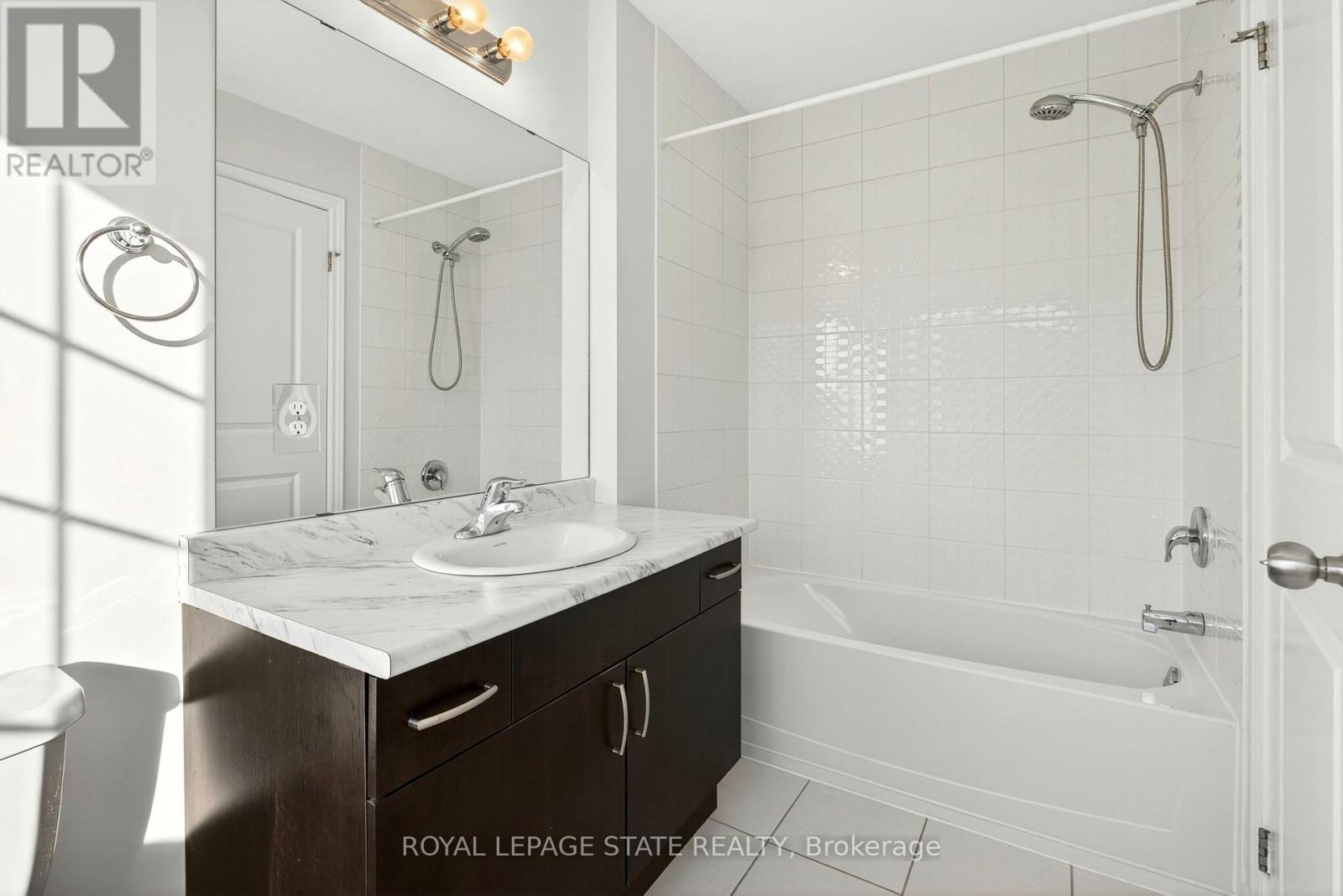 34 - 90 Raymond Road, Hamilton (Meadowlands), Ontario  L9K 0G6 - Photo 29 - X12844324