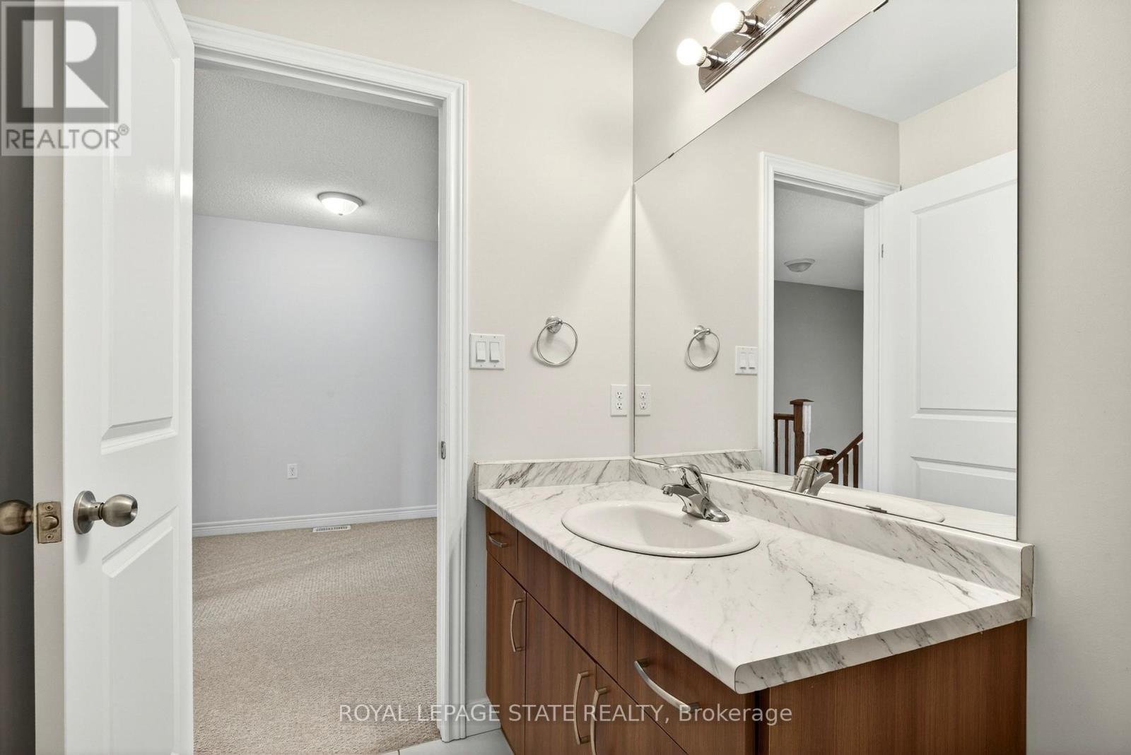 34 - 90 Raymond Road, Hamilton (Meadowlands), Ontario  L9K 0G6 - Photo 38 - X12844324