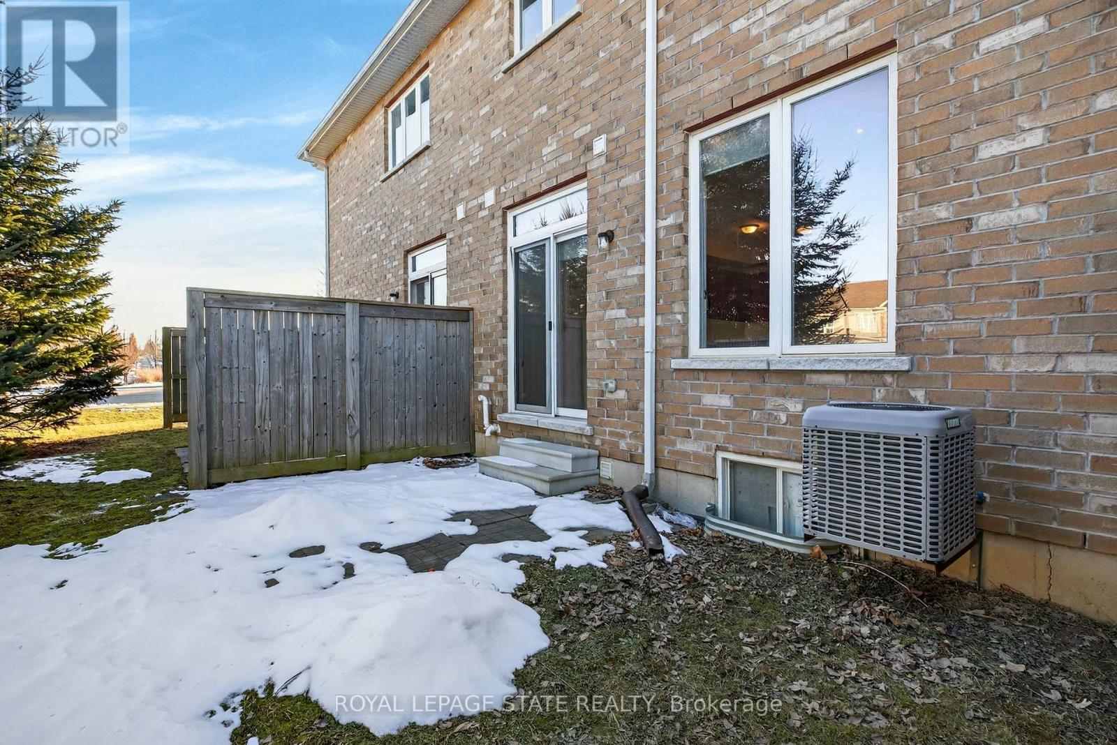 34 - 90 Raymond Road, Hamilton (Meadowlands), Ontario  L9K 0G6 - Photo 40 - X12844324