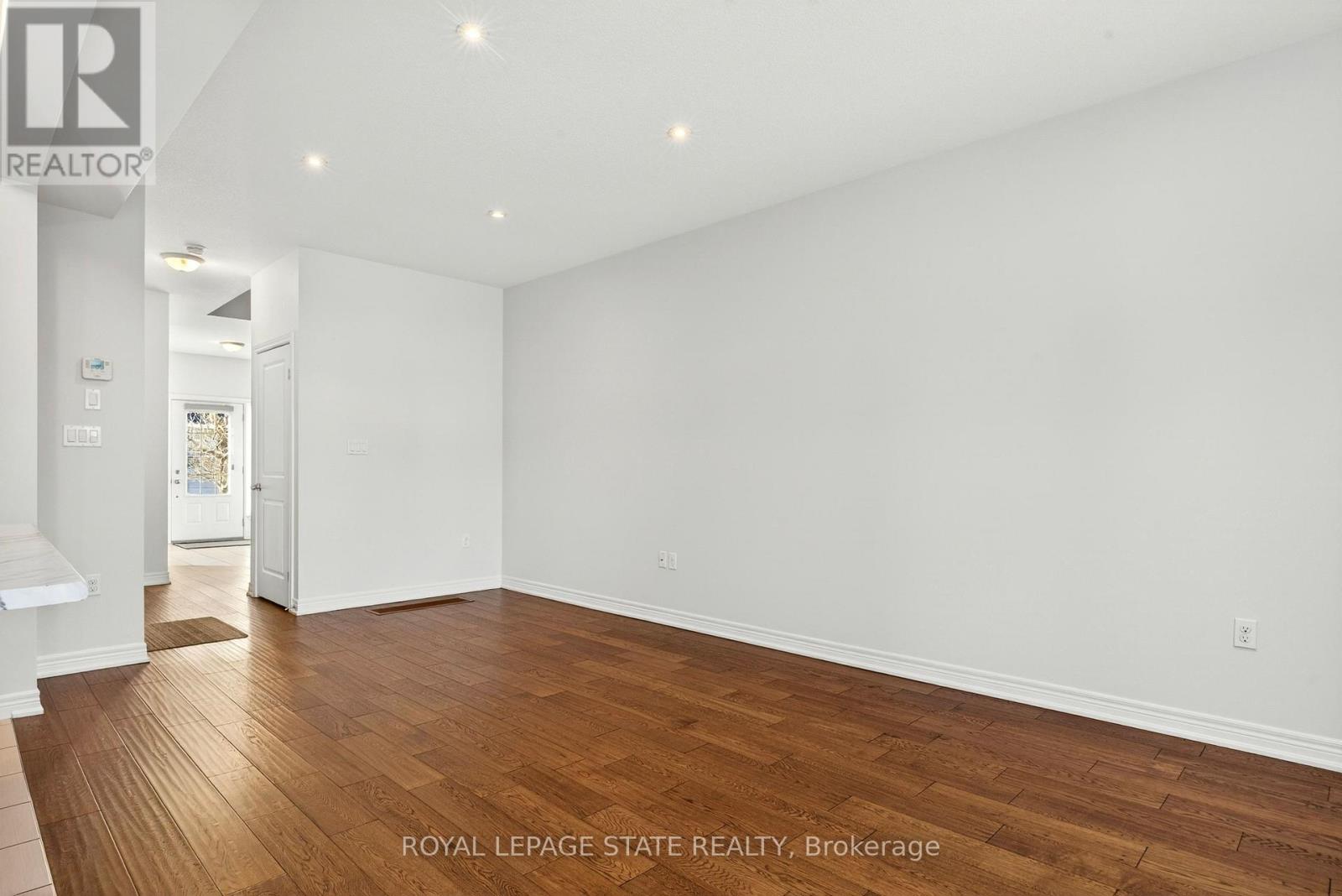 34 - 90 Raymond Road, Hamilton (Meadowlands), Ontario  L9K 0G6 - Photo 9 - X12844324