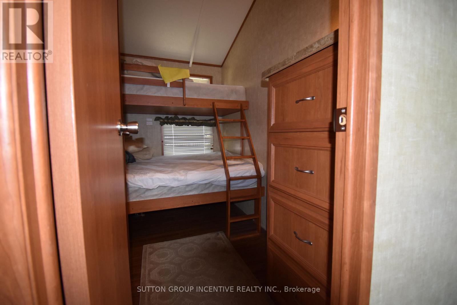 62 - 1082 Shamrock Marina Road, Gravenhurst, Ontario  P0E 1N0 - Photo 10 - X12844382