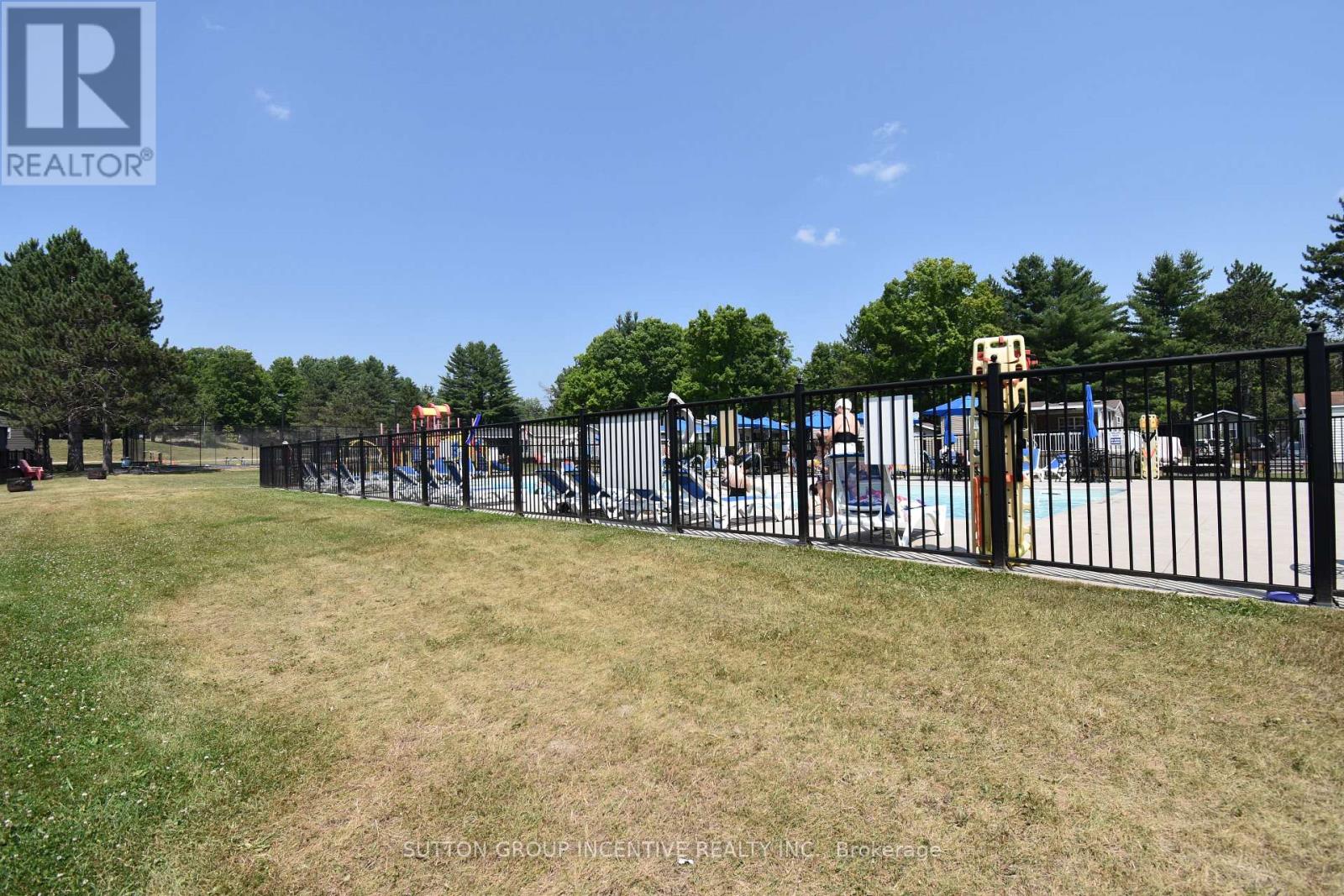 62 - 1082 Shamrock Marina Road, Gravenhurst, Ontario  P0E 1N0 - Photo 16 - X12844382